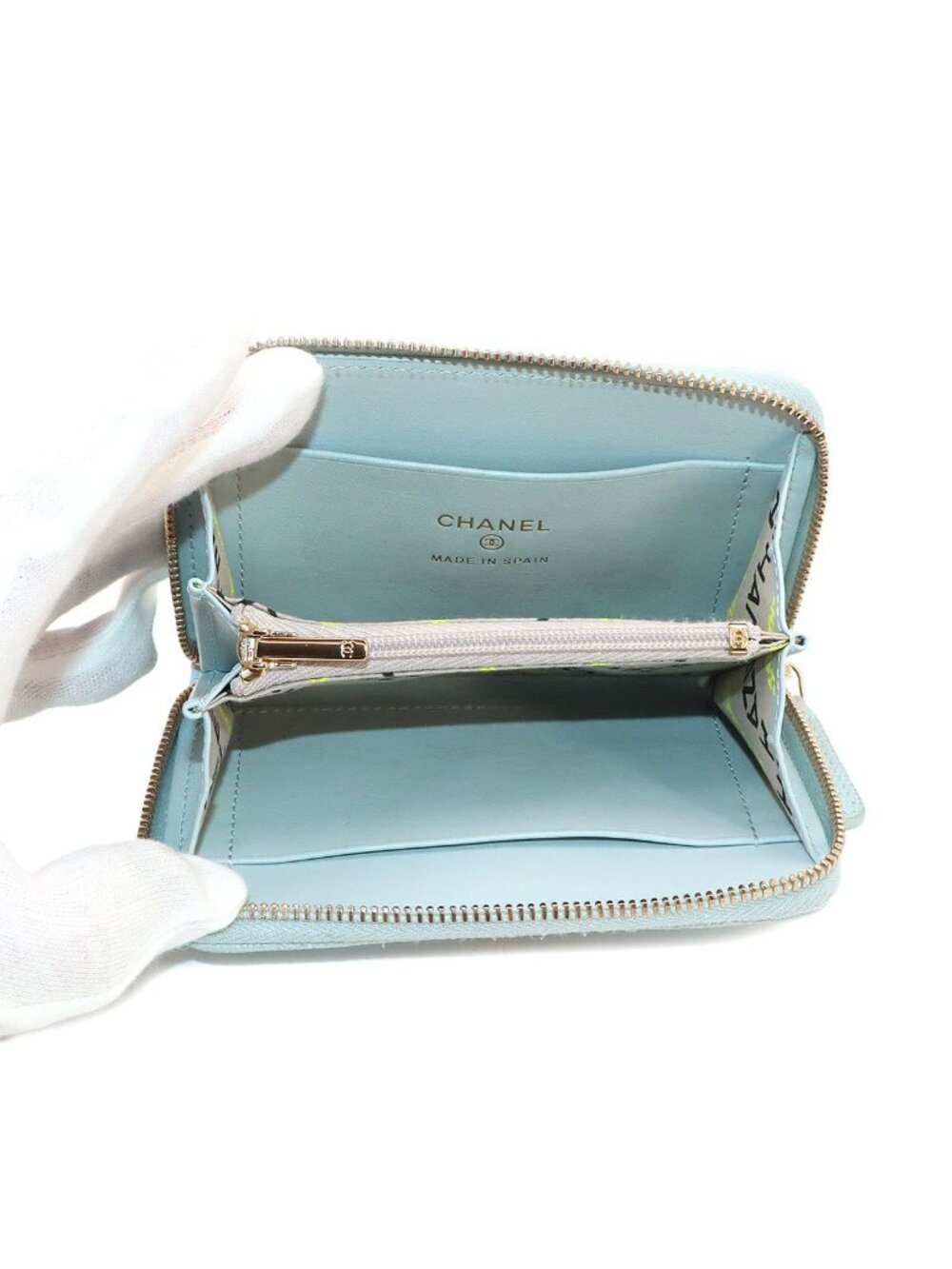 Chanel Quilted Coin Purse Caviar Leather Light Blue Gold - Picture 6 of 9